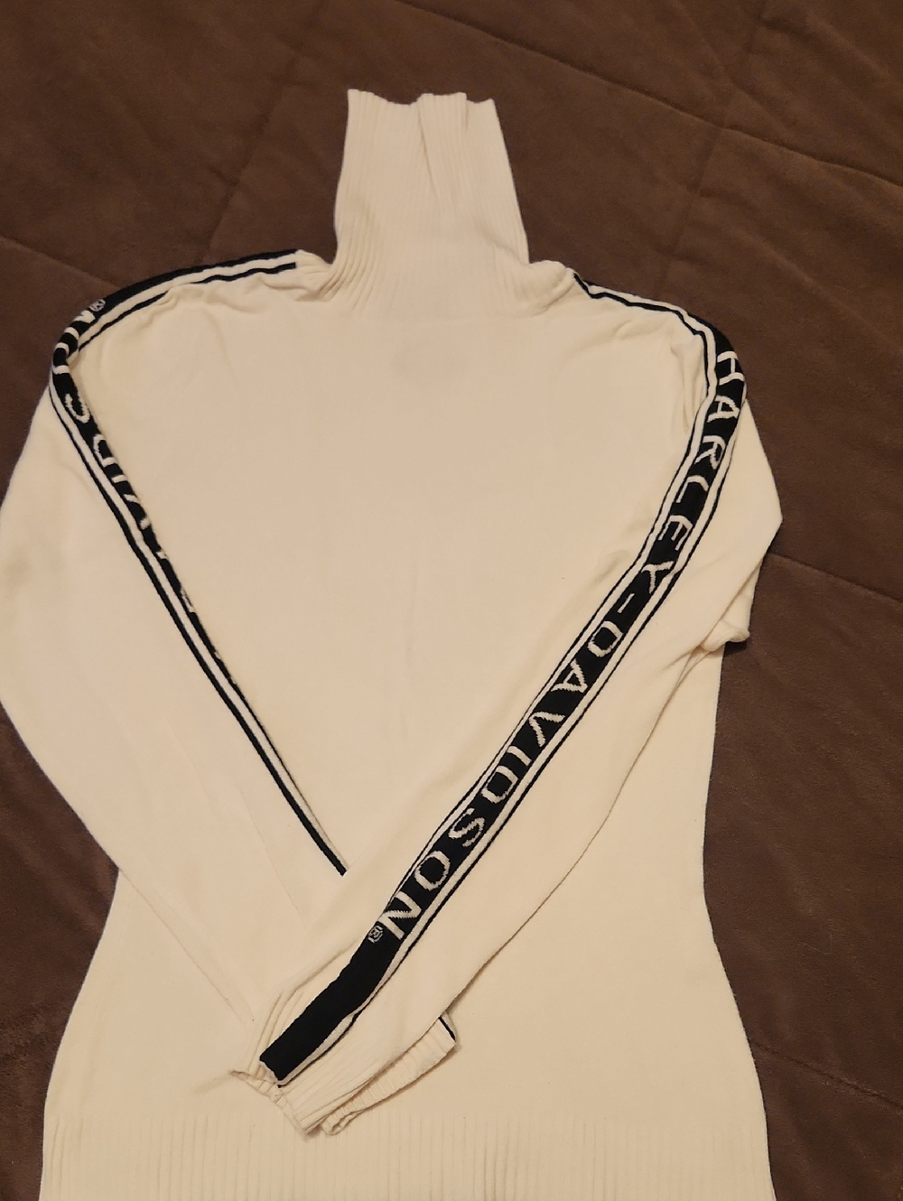 WomensTurtleneck Sweater with Black Logo of Harley Davidson